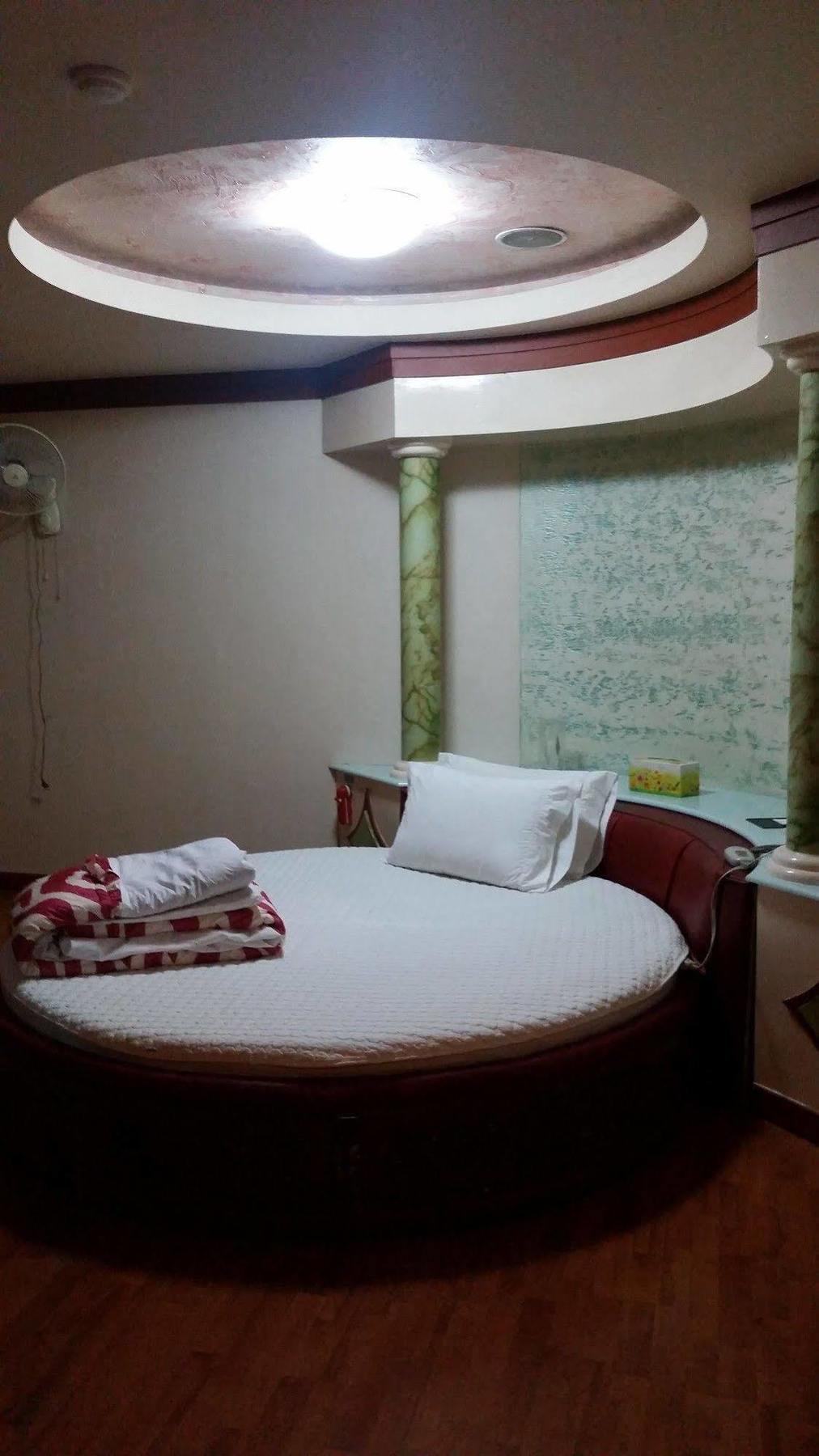 Busan Inka Motel Екстер'єр фото
